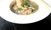 Supă de pui cu noodles: beneficiile pentru sănătate