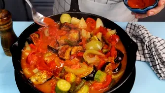 Condimentul care nu trebuie pus niciodată dacă faci ghiveci de legume. Îi strici tot gustul