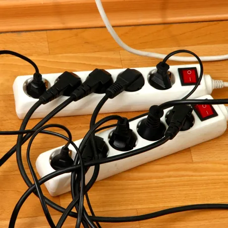 Avertisment pentru toți cei care folosesc prelungitoare în bucătărie