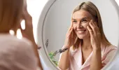 Secretul unui ten perfect ca la 20 de ani. Ai nevoie de un ingredient din bucătărie și costă doar 8 lei