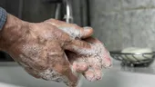 Obiceiul de 20 de secunde care te poate proteja de mai multe boli
