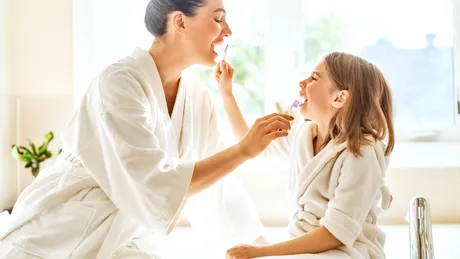 5 trucuri pentru ca spălatul pe dinți al copiilor să fie mai plăcut!
