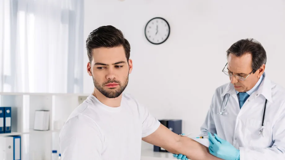 Semnul ALARMANT că ai deficit de vitamina B12