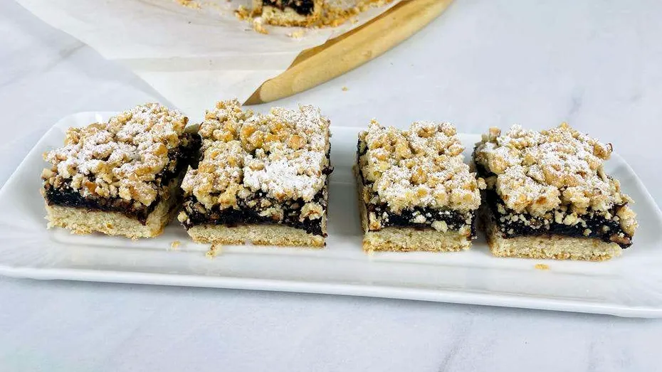 Cea mai ieftină prăjitură de post. Rețeta simplă cu gem și nucă de la Gina Bradea / VIDEO