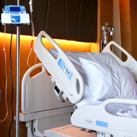 O fetiță de 3 ani a murit după o tuse persistentă. Ce au descoperit medicii ulterior