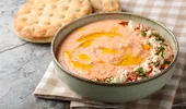 Secretul culinar al grecilor. Aperitivul cremos pe care îl prepară în doar 5 minute