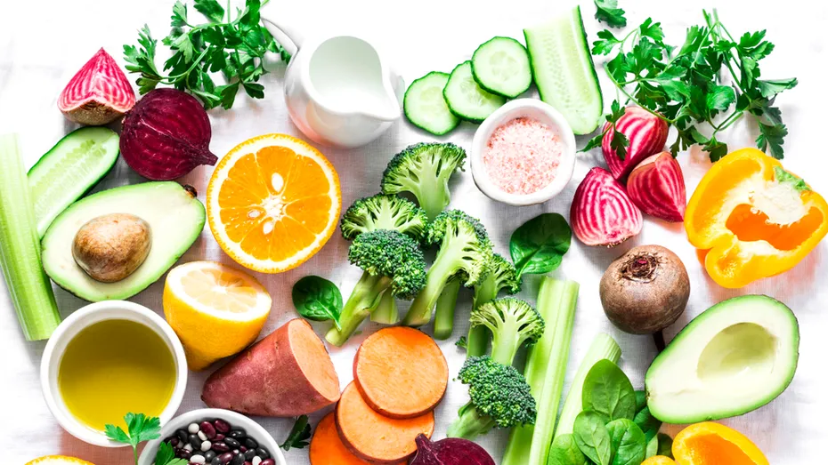 6 schimbări în dietă care îți îmbunătățesc vederea (și nu implică morcovi)