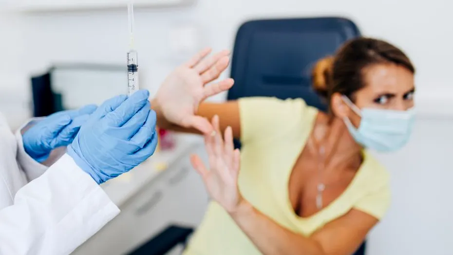 Doar 20% dintre români s-ar vaccina anti-COVID. Motivul pentru care refuză majoritatea românilor să se vacineze