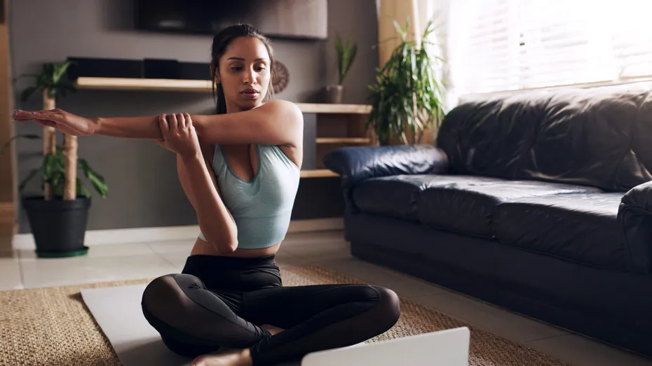 Activitatea care îți reduce tensiunea arterială. O poți face în casă!