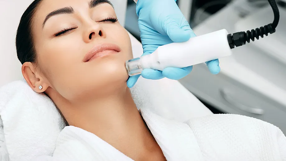 Ce tratamente putem face toamna pentru o piele impecabilă la orice vârstă | Dr. Amalia Anghel: 