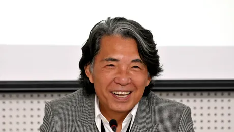 Designerul japonez Kenzo a murit din cauza coronavirusului
