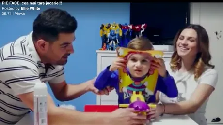 Ellie White a descoperit un joc de familie de care s-a îndrăgostit!