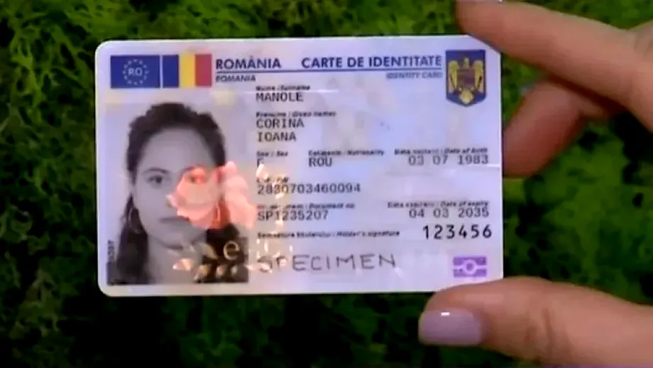 Decizie de ultimă oră de la 1 septembrie! Documentul pe care toți românii îl au în portofel devine istorie. Ce trebuie să faci neapărat când mergi la medic!