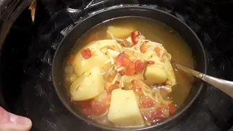 Cum să răcești ciorba în 5 secunde, dacă este fierbinte și îți este foame