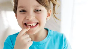 Transpoziția dentară la copii: ce înseamnă, de ce apare și când e nevoie de tratament?