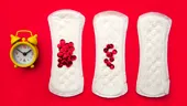 De ce menstruația „se schimbă” vara: ce se întâmplă în corpul tău când temperaturile cresc