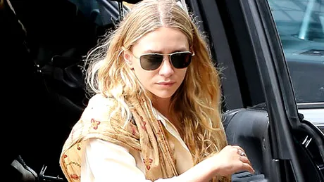 Mary Kate Olsen intră în familia preşedintelui Nicholas Sarkozy