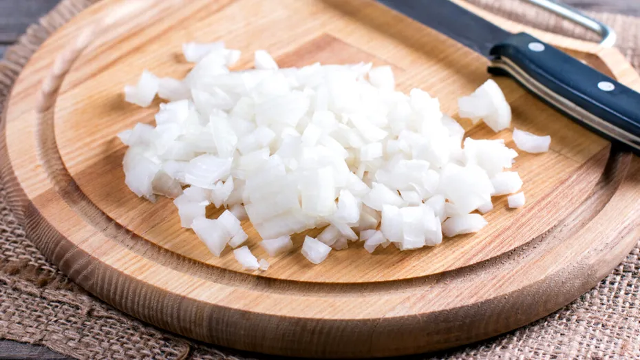 Ceapa dulce: Transformarea surprinzătoare care are loc când o gătești corect