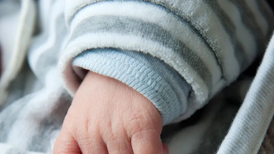 Cum arată şi ce vârstă are cea mai tânără persoană care a câştigat lupta cu cancerul