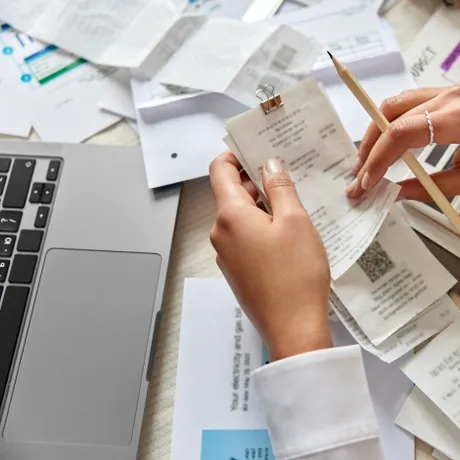 ANAF lansează o aplicație pentru verificarea bonurilor fiscale. Românii vor putea raporta neregulile direct de pe telefon