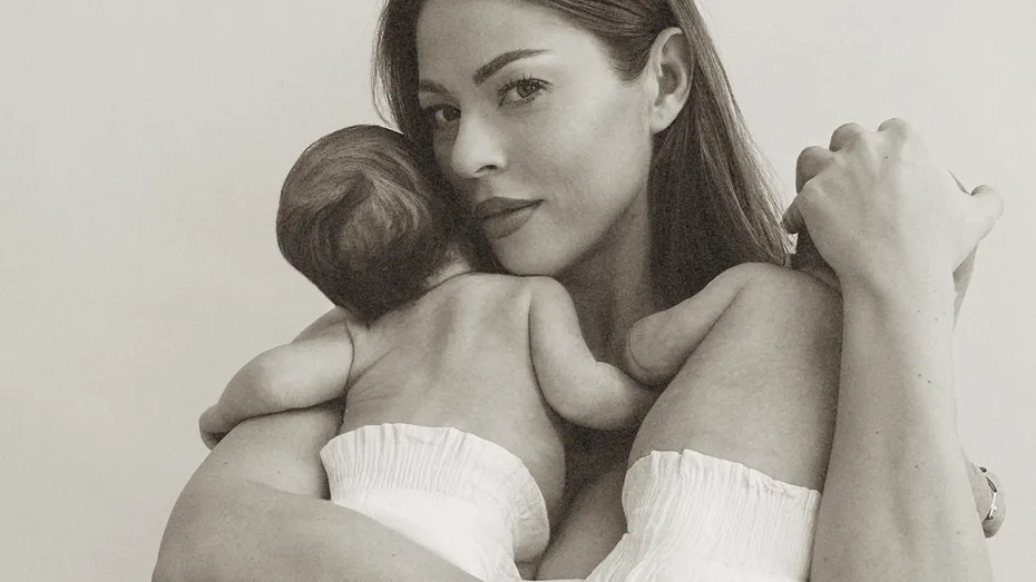 Roxana Nemeș, secretul revenirii la silueta de dinainte de sarcină. Vedeta nu a ținut dietă!