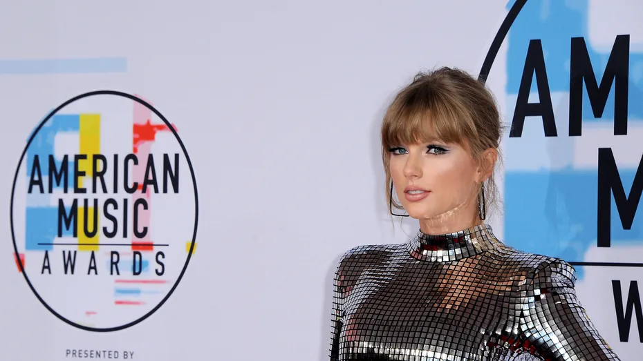 5 cupluri de celebrități care au zero compatibilitate astrologică – dar iubirea rezistă