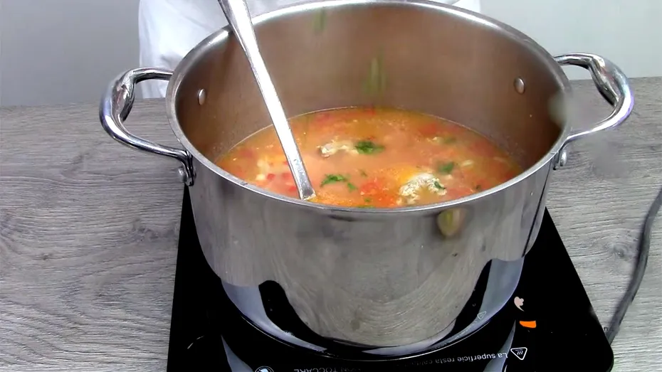 Condimentul care nu trebuie pus niciodată în ciorba de curcan. Îi strică tot gustul