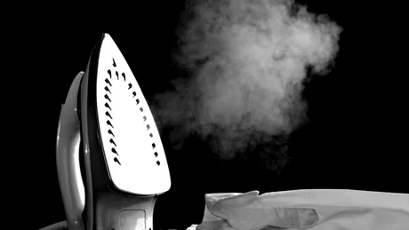 Cel mai simplu și eficient apret de rufe făcut în casă