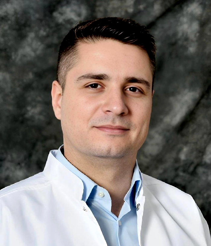 Dr. Mihai Grigoraș, medic specialist ortopedie-traumatologie, supraspecializare chirurgie membru superior