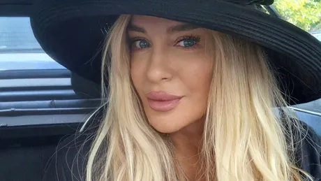 La 57 de ani, Tania Budi a apărut în costum de baie, cu abdomenul la vedere! Ce dietă are pentru a se menține în formă