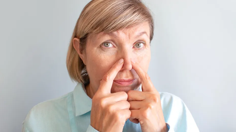 Scapă de nasul înfundat în doar 30 de secunde. Nu ai nevoie de picături nazale sau medicamente