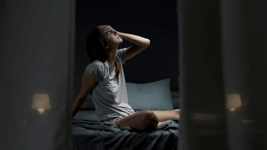 Cum să te răcorești înainte de culcare, când e caniculă. Trucuri care te ajută să nu te mai trezești pe timpul nopții