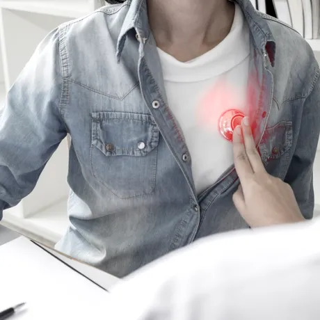 Gripa îți poate ataca inima! Semnele care pot anunța o urgență medicală după o infecție respiratorie