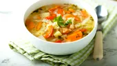 Ciorbă de legume, rețetă ca la Mânăstirea Putna. Ce ingrediente să adaugi, pentru ca preparatul să aibă un gust de neuitat