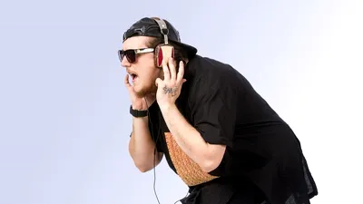 Ce problemă de sănătate are What’s Up. Artistul participă la „Asia Express” alături de soția lui, Micky