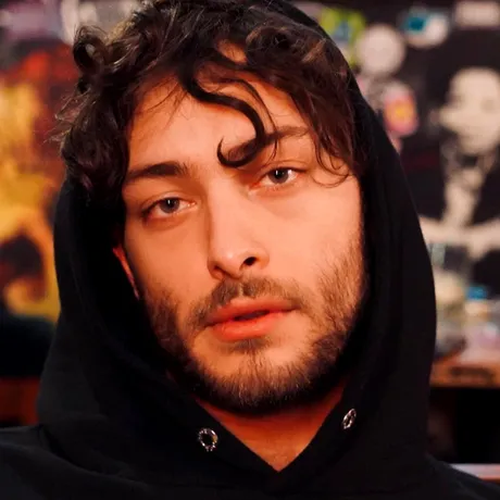 Cum s-a produs accidentul în care a fost implicat Toto Dumitrescu. Fiul lui Ilie Dumitrescu e de negăsit