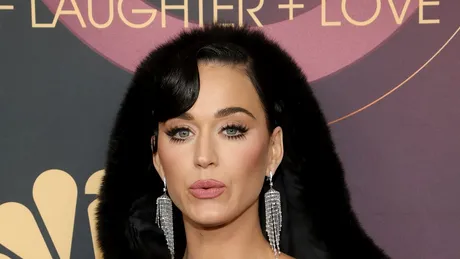 Katy Perry, apariția cu care a strălucit pe covorul roșu