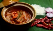 Alimente care ajută corpul să se răcorească pe caniculă. Ce să mănânci, de fapt, să nu mai „mori de cald”