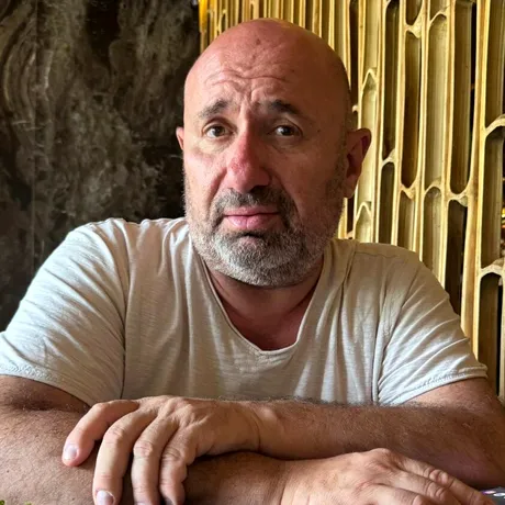 Rețeta de mucenici muntenești a lui Cătălin Scărlătescu. Secretul pentru un desert aromat