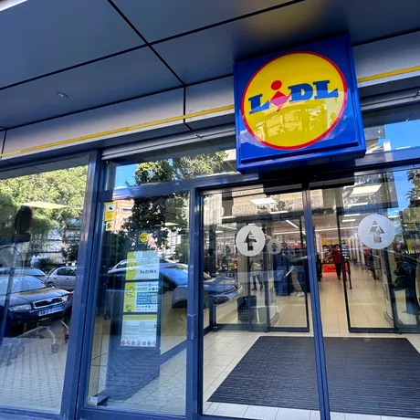 Alertă alimentară la Lidl. Un produs popular este retras de la vânzare după depistarea unei bacterii. Ce trebuie să verifice consumatorii