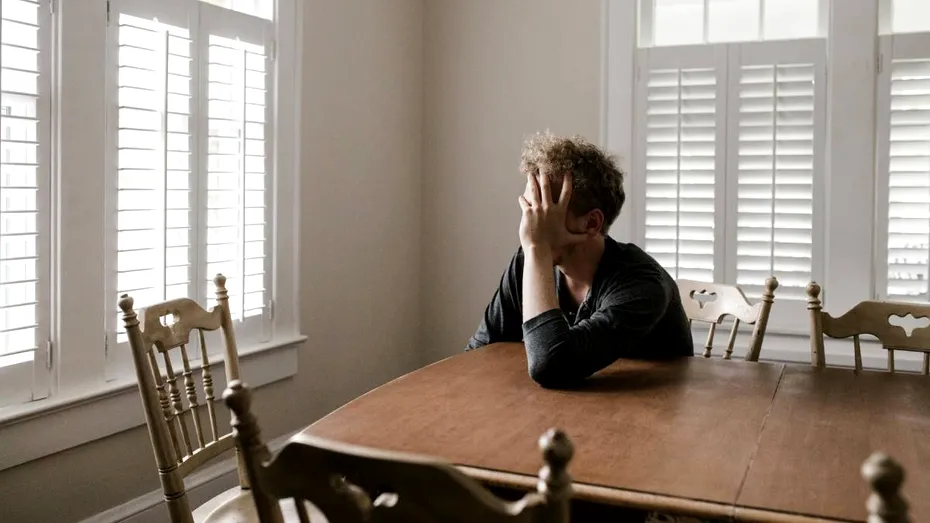 (P) Evaluează-ți starea de bine: participă la un test online de depresie