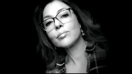La 57 de ani, Oana Sârbu sfidează timpul. Vedeta din „Liceenii” uimește cu silueta sa / GALERIE FOTO
