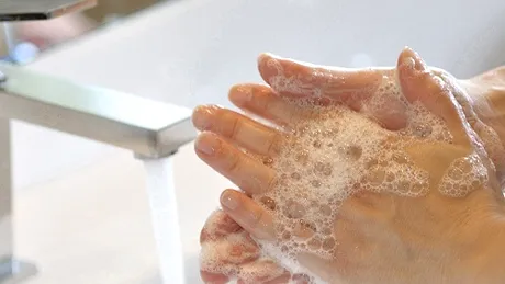 De ce e important să ne spălăm pe mâini pentru a preveni gripa