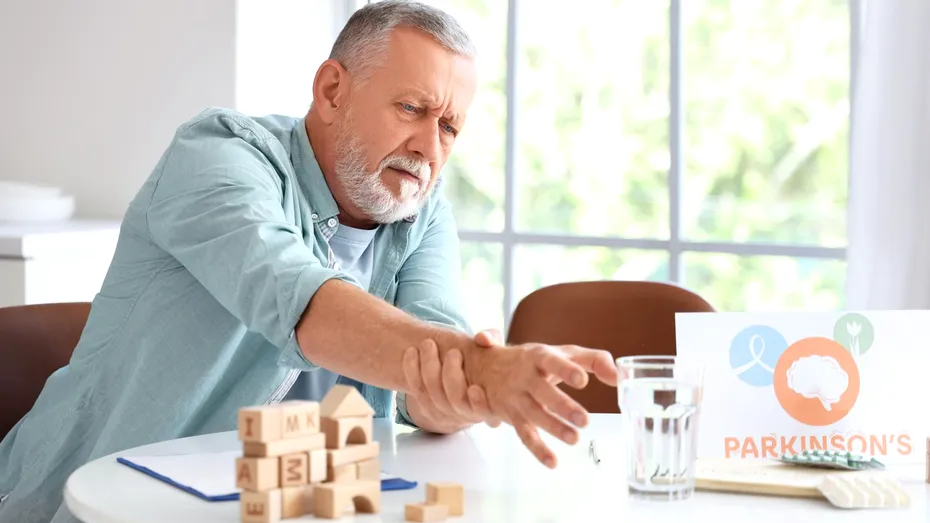 Studiul revoluționar care oferă speranțe pentru încetinirea evoluției bolii Parkinson! În 2019, peste 8,5 milioane de persoane au fost diagnosticate