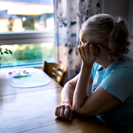 Tulburarea de doliu prelungit: de ce unele persoane nu-și revin niciodată după decesul unui apropiat