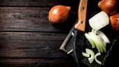 Cum să tai o ceapă fără să plângi: Trucuri eficiente de aplicat în orice bucătărie