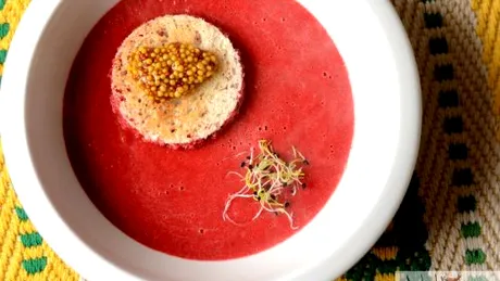 Supă cremă de sfeclă roşie cu muştar Dijon - Reţetă oferită de Adrian Hădean