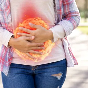 Cum scapi de arsurile la stomac cu gumă de mestecat. Remedii naturale recomandate de medic
