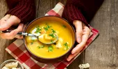 Rețeta de supă pentru imunitate. Alimentul pe care să-l adaugi pentru mai multă vitamina C decât o portocală