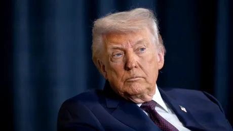 Boala de care suferă Donald Trump. Ce este insuficiența venoasă cronică / VIDEO